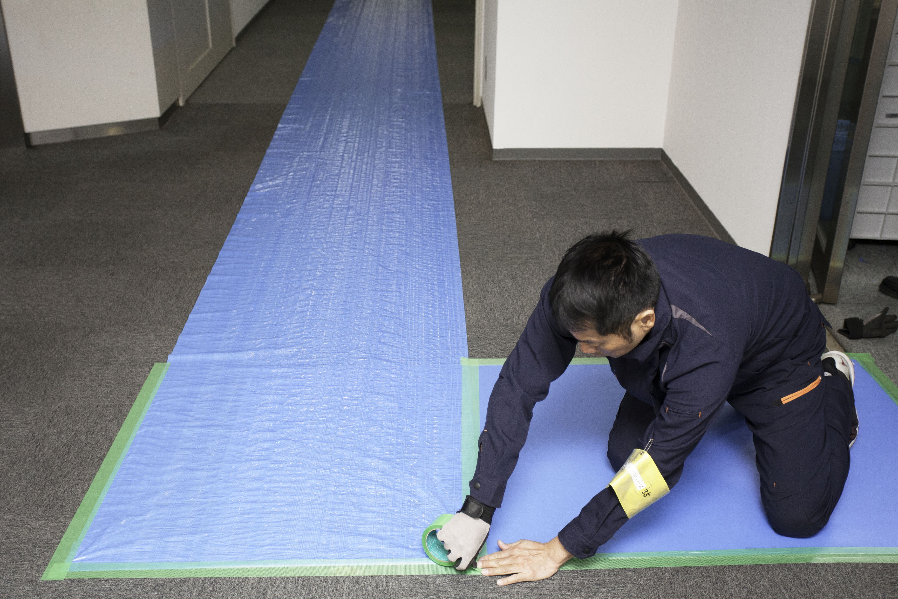 事務所移転に伴う不用オフィス家具・オフィス什器の回収を行いました。
